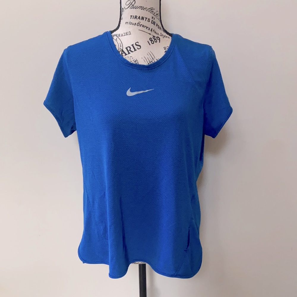 Nike AeroAdapt Running T-shirt